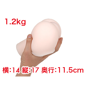 並木優ちゃんのソソるヒップラインとずっと撫でていたくなるキレイな腰を手の平サイズに見事に再現。