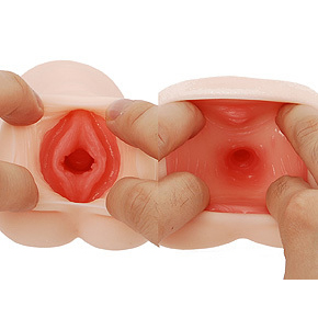 すじまんを押し広げるとピンクのビラビラが登場。細かいヒダが奥までつづく粘膜素材の誘惑…タマリマセン！
