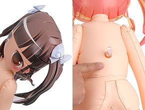 リボンやナースキャップ、髪の襟足など、細部パーツのつくり込みがスゴイ！　空気弁は背中の中央部にあります。