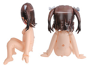 【ＪＫ】ボディラインの完成度は及第点。頭部なんて、横から見るとペッタンコです。が、プリント画質はなかなか優秀。