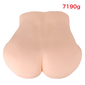 バックからの眺めも格別。後背位で腰をパンパン打ち付けたときの感触も本物そっくり。　※数値はＮＬＳ実測値