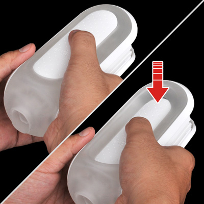 「TENGA フリップホール」では３ボタンでしたが、本作は大型パッドに変更。グッと押し込むと簡単にエア抜きできます。
