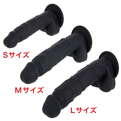 壁に貼り付けたイメージです。どのサイズも逞しさ抜群。バックスタイルでの激しいアナニーも気持ちよさそう…。
