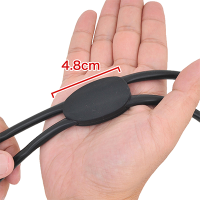 ゴムバンド上を自由にスライドできる台座。この台座もゴム製なので滑りにくいのがグッド。　※数値はＮＬＳ実測値