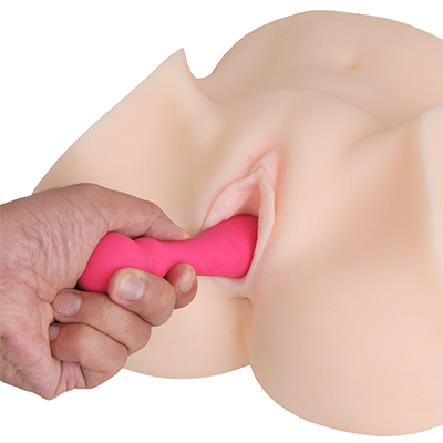 男性が女性を責めるだけでなく、女性が自分でナカを開発するのにピッタリ。膣への負荷はわりと少なめです。