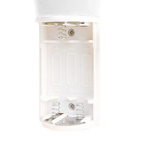 単4電池（3本）使用。