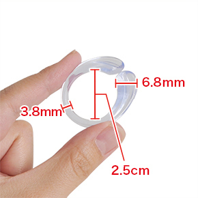 内径2.5cm、フープ部分3.8mm～6.8mm。