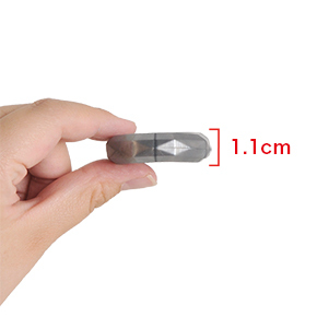 厚み：1.1cm。