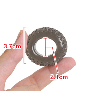 全長3.7cm、内径2.1cm。