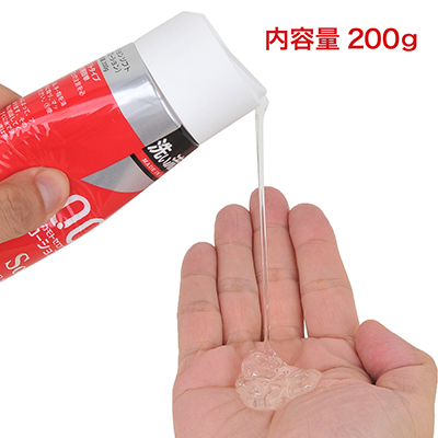 【Soft】ワンプッシュで開閉できるキャップと、握りやすいソフトボトルが便利。サラッとゆるいので抽出しやすいです。