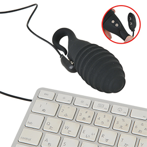USB充電式なため、気軽に充電できます。また、マグネット式の充電器が採用されています。