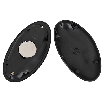 リモコンにはボタン電池×1個使用。