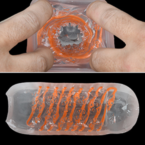 【HEXA（ヘキサ）】トゲのように尖ったテクスチャーですが、見た目ほどの攻撃力はなく、そこそこの刺激レベル。