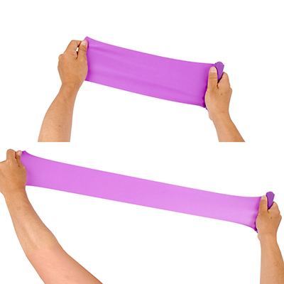 ちょっと引っ張っただけで倍くらいに伸びます。100円ショップのペラペラな商品と違い、シッカリ厚みがあって丈夫。
