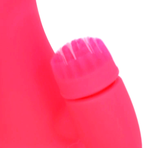 ブラシが高速で回転して、クリトリスをさわさわと撫で回します。