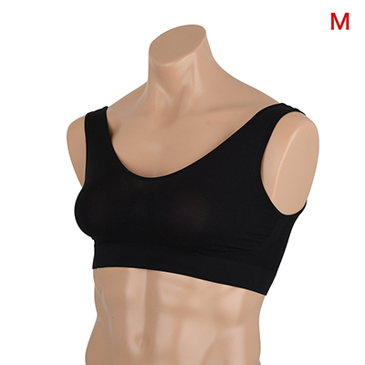 【Ｍ】けっこうナチュラルなバストの膨らみですね。服を着てもシッカリと乳房があり、女性らしさをアップさせます。