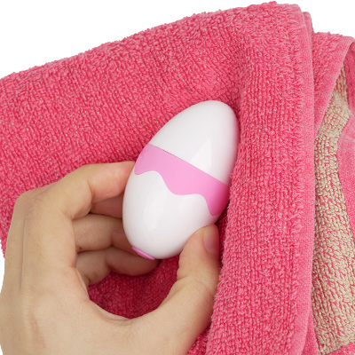 生活防水仕様です。IPX6等級以下の防水グッズは、製品によって耐水性に差があるため、必ず現物の状態を確認しながら、自己責任において使用・洗浄してください。