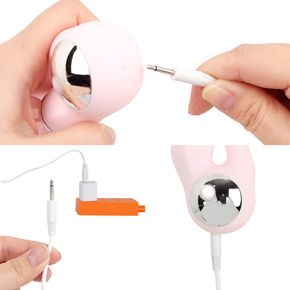 USB充電式。充電中はライトが点滅し、完了後点灯します。
充電時間は約120分、連続稼働時間は約90分です。