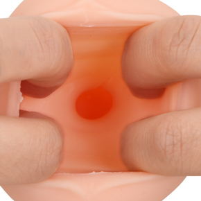 刺激系のモモカは、サオをリズミカルに締め付けながら膣内のイボで亀頭を責めます。