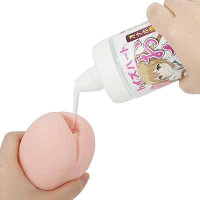 トイズハートのオナホはもちろん、どんなオナホとも相性がよく、汎用性に優れます。たっぷり使うのがオススメ。