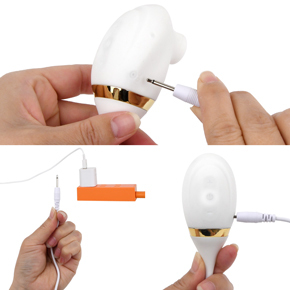 充電はUSB充電式。充電時間は約120分、連続稼働時間は約50分です。充電中はライトが点滅します。