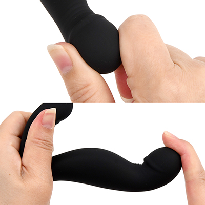 【ヘッドシェイク】硬めな弾力ですが高品質シリコンを使用しておりますので肌ざわりがとっても滑らかです。