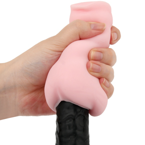 優しくゆっくり挿入し、膜が破れる感覚を楽しみましょう。