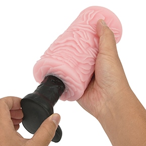 重量アップしたボディでも、さほどストレスなくストロークできるでしょう。女性器のような自然な締め付けもグッド。
