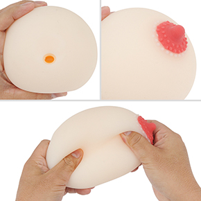 オナホとして見ると底部に乳首がある非貫通式。挿入口はシンプルな穴で、硬度バランスはかなり高弾力。