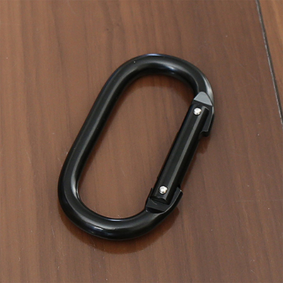 本格的な吊り、縄のなめしをされる際に使用するカラビナです。