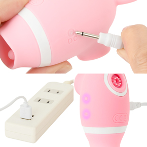 充電はUSB充電式。充電時間は約60分、連続稼働時間は約60分です。充電中はライトが点滅します。