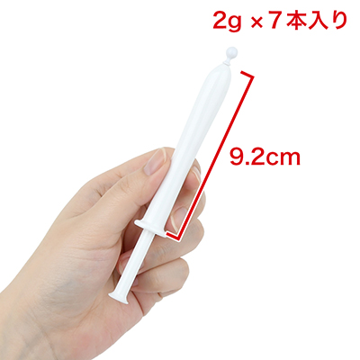 抵抗の少ないスリム型。注射器タイプなので、直接潤滑ゼリーを手に取ることなく、衛生的に、かつ手軽にご使用いただくことが可能です。