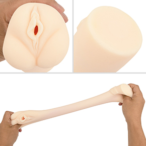 【相沢みなみ】ヴァギナ造型の挿入口と非貫通式なのは両モデル共通。素材感や硬度もおそらく一緒でしょう。