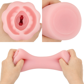 大きなヒダが特徴的な非貫通式です。