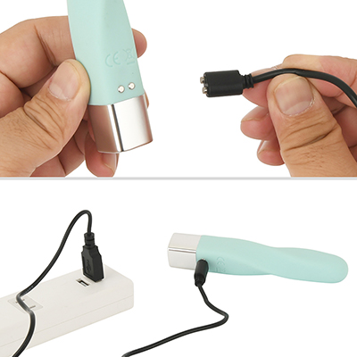 マグネット接続の専用ケーブルを使うUSB充電式。フル充電までは約２時間、連続可動は約90分とスタミナも十分。
