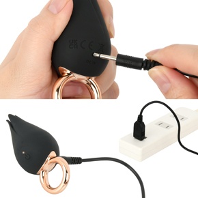 充電はUSB充電式。充電時間は約90分、連続稼働時間は約70分です。充電中はライトが点滅します。