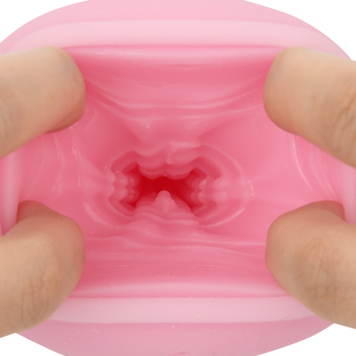 ４箇所のハートのような立体的なヒダが奥まで続き、コリコリビラビラと擦れるように刺激します。