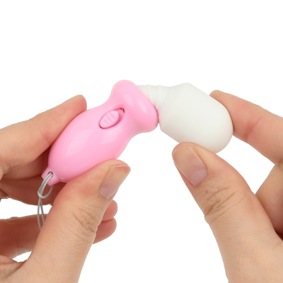 小さいのにソフトラバーヘッドにフレキシブルネックと、素材も性能もしっかりしているので実用性もバツグンです。