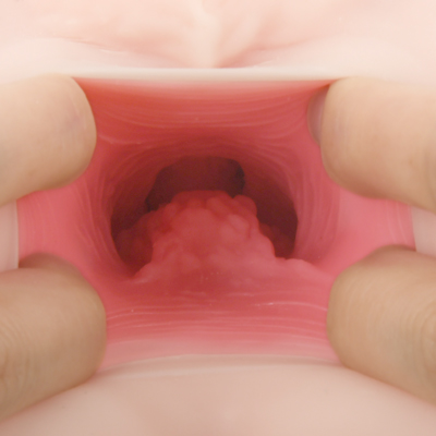 使うたびにあなたの形状に変化し、毎回違った締め付け刺激を体感できます。