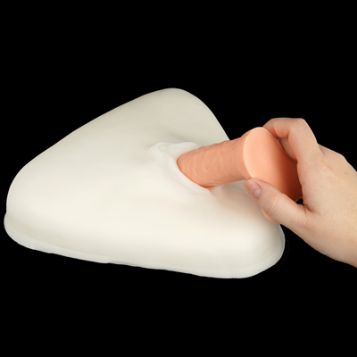 今までの床オナ式PADシリーズにも高刺激系は存在しましたが、奥に進めば進むほど締まる構造は、このPAD22が初めてです。