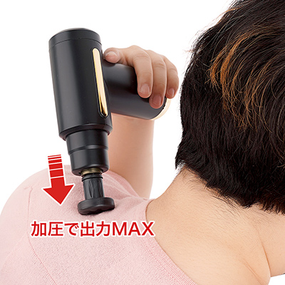 各アタッチメントの使用イメージ。どのアタッチメント使用時でも、先端をグッと押し当てて加圧すると、一時的に出力MAXになるのが便利。