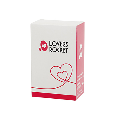海外製品のようにも見える、わりとシンプルなパッケージ。“LOVERS”といってるところからも、男女兼用を想定しているのが伝わります。
