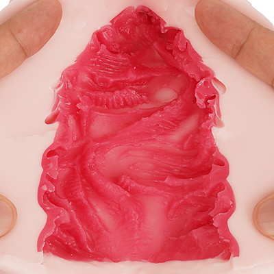 【りな】リアルではないものの、生体的な凹凸のある膣壁です。どのエリア、向きでもジュルついた肉ヒダが派手に擦れてくれます。