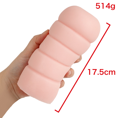 肉厚で凹凸のあるアウターは握りやすく、ストロークも安定します。　※数値はＮＬＳ実測値
