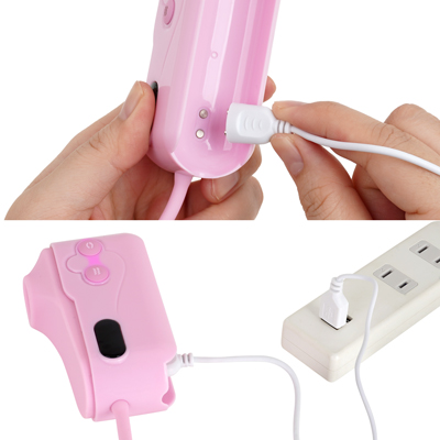 充電はマグネット式USB充電仕様。充電時間は約90分、連続稼働時間は約60分です。充電中はライトが点滅します。