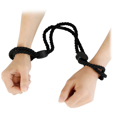 【ブラック】