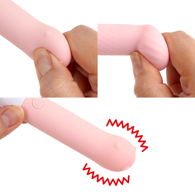 ヘッド部分を強めに押し付けても痛くない、柔らかシリコン素材を仕様。