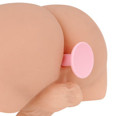 使いやすいシンプルな形状で、程よい圧迫感を楽しめます。