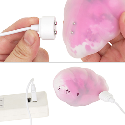 充電時はマグネット接続式の専用ケーブルを使用。バッテリー性能はフル充電まで約３時間、連続稼働は約60分と標準レベルです。