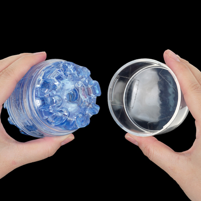 上下のキャップは両面オープンタイプなので、洗浄や乾燥が楽々でき衛生的に保管できます。